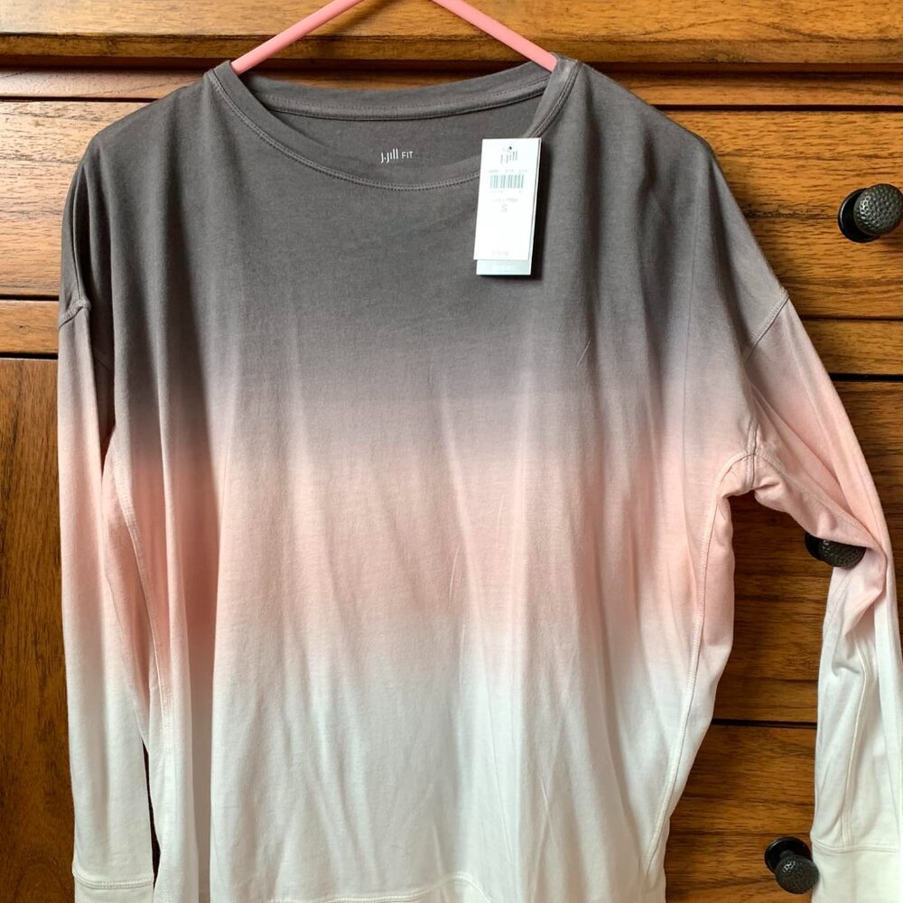 NWT  $79 J.Jill FIT relaxed high low ombre top S small